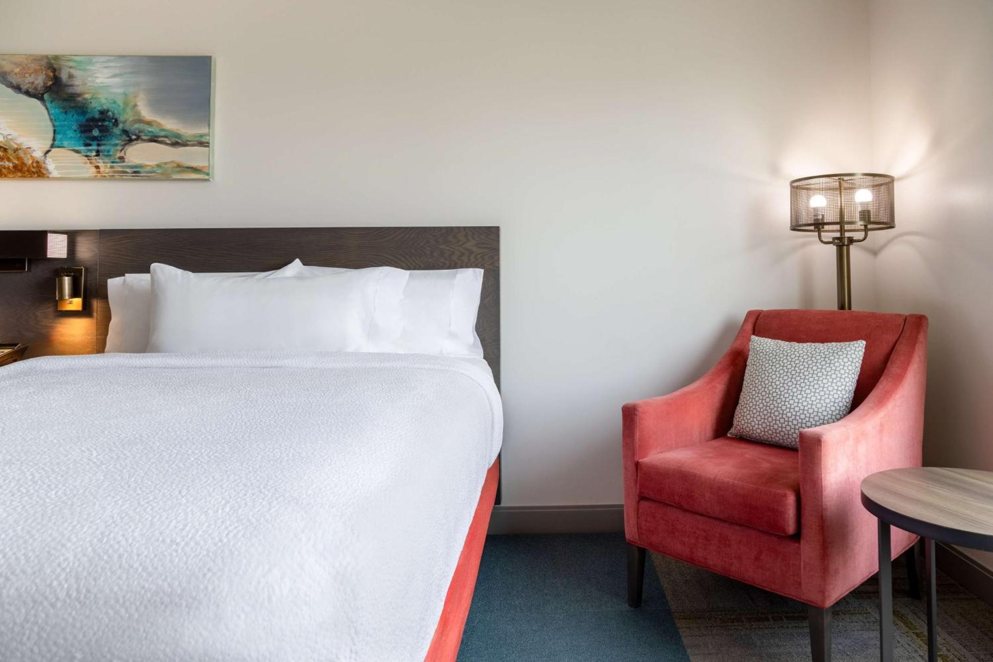 Hilton Garden Inn Фредериктон Экстерьер фото