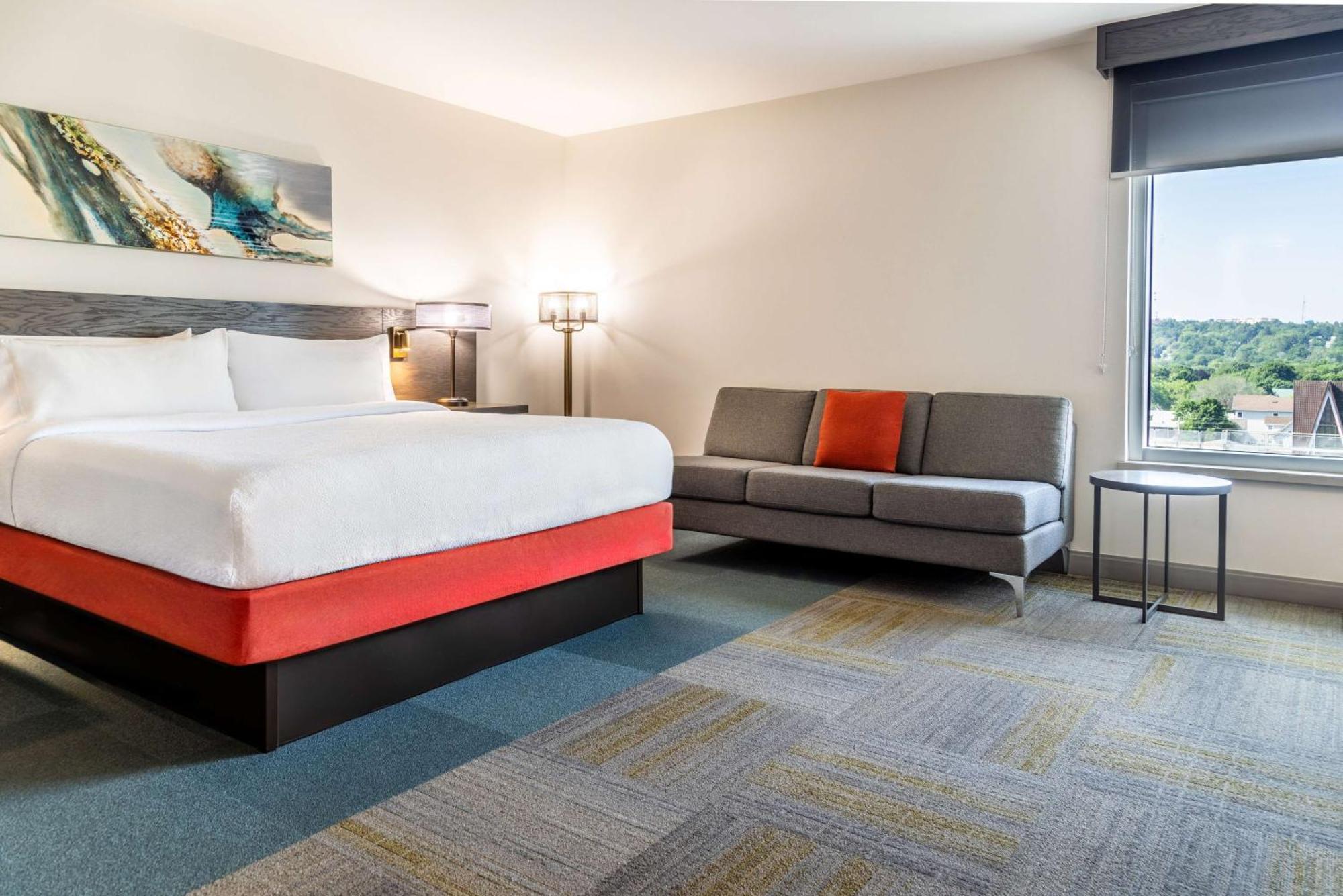 Hilton Garden Inn Фредериктон Экстерьер фото